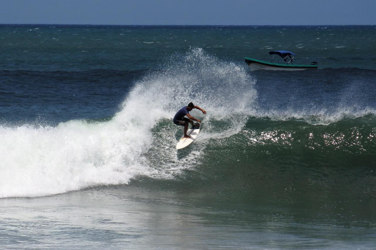 99 Surf Lodge Эль-Лимон Экстерьер фото